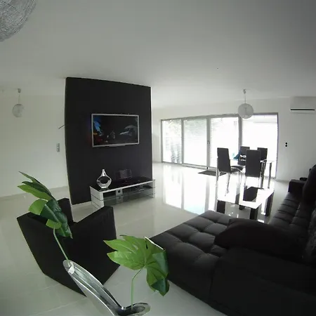 Apartment Lowe